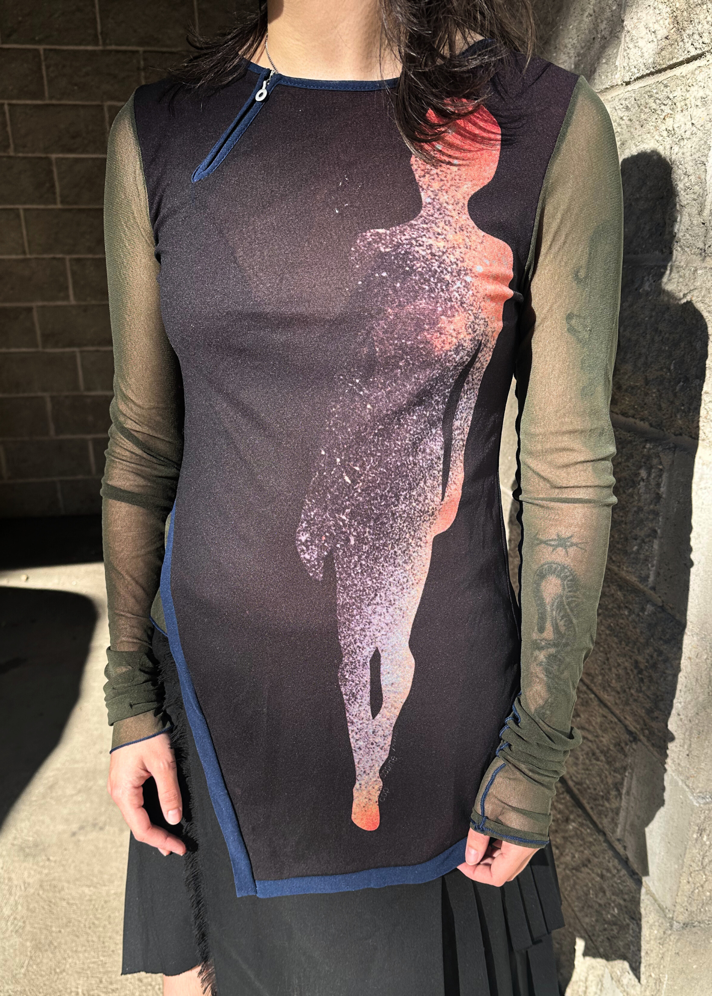 COP COPINE Silhouette Print Mesh Asymmetric Long Sleeve Top