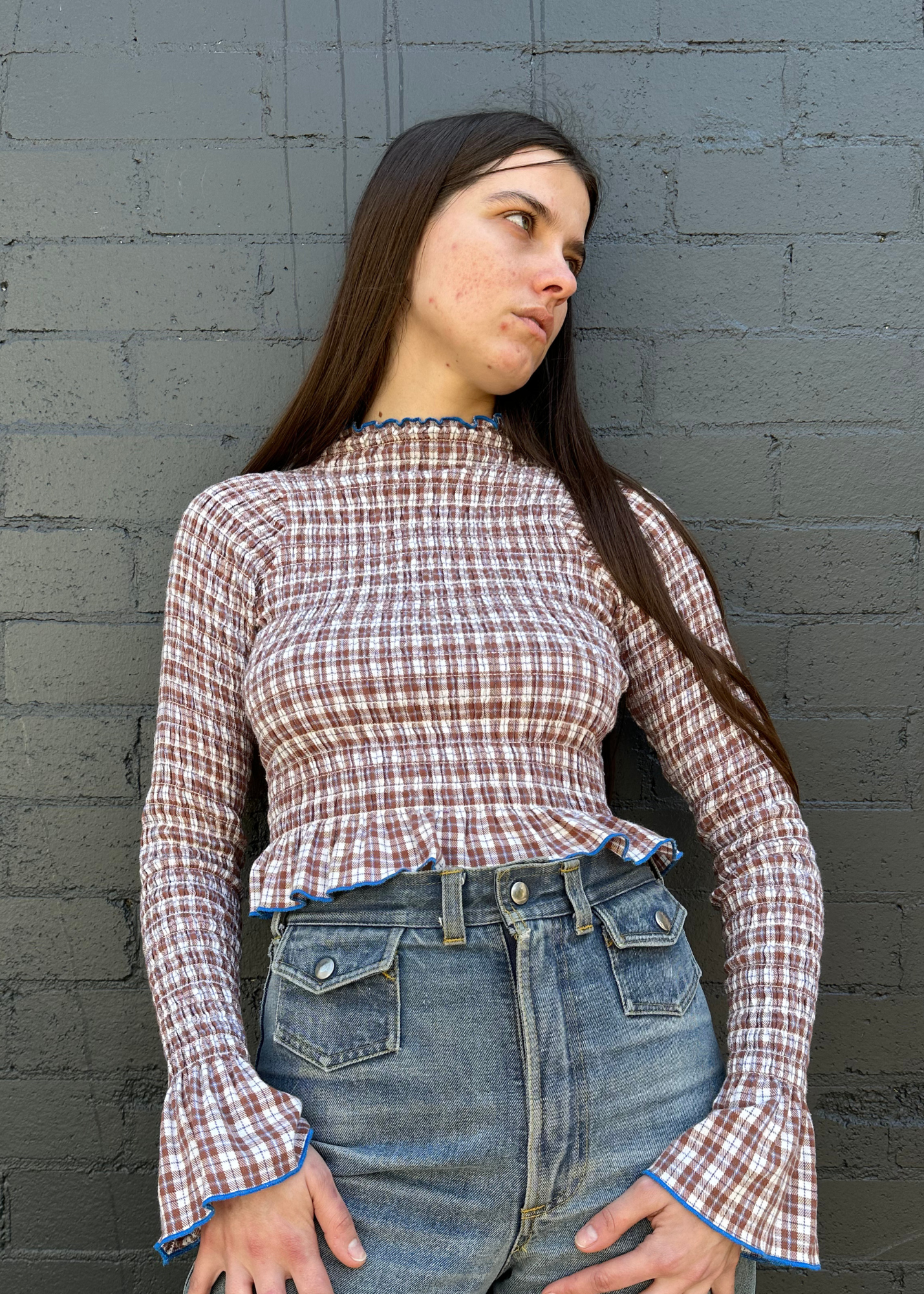 APRES STUDIO Plaid Shirred Long Sleeve Top