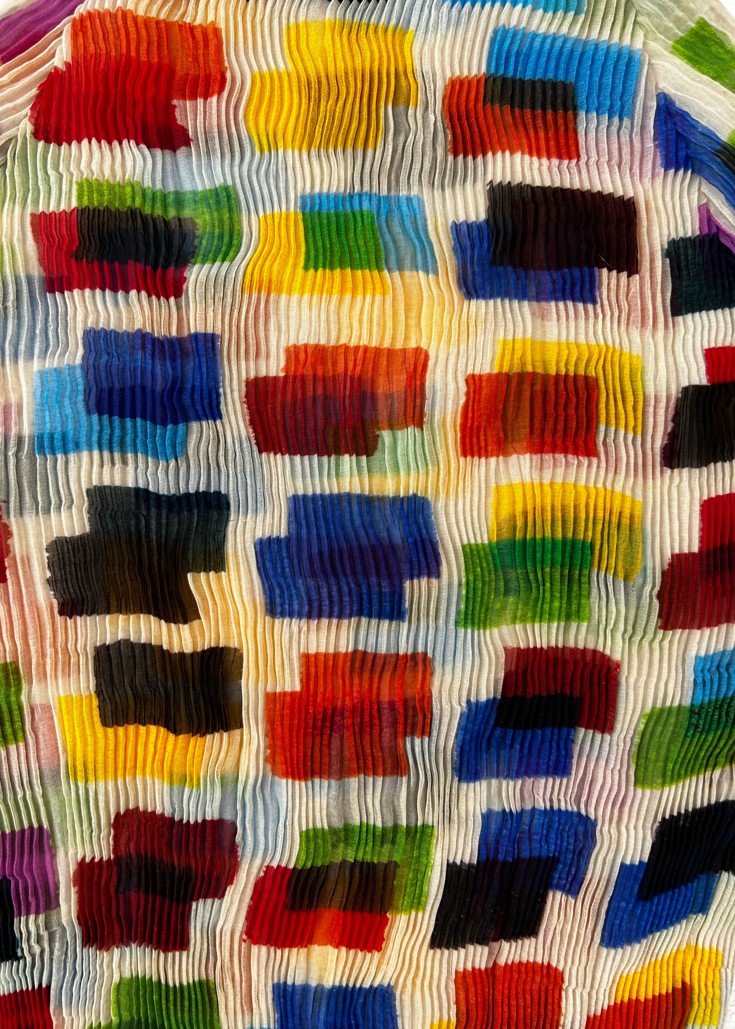 ISSEY MIYAKE FETE (AS IS) Multicoloured Square Print Pleat Mock Neck