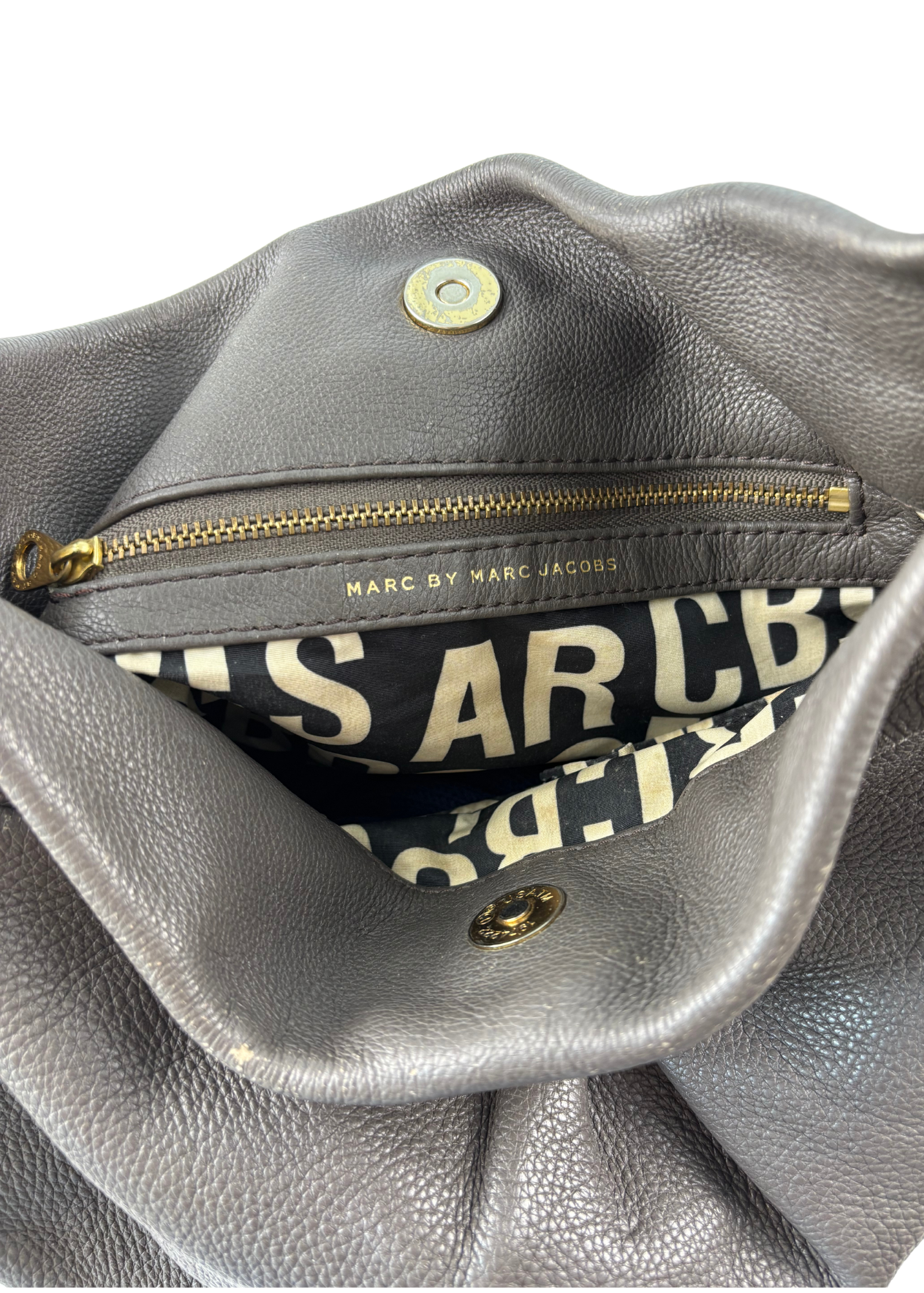 MARC BY MARC JACOBS Grey Leather Slouch Bag