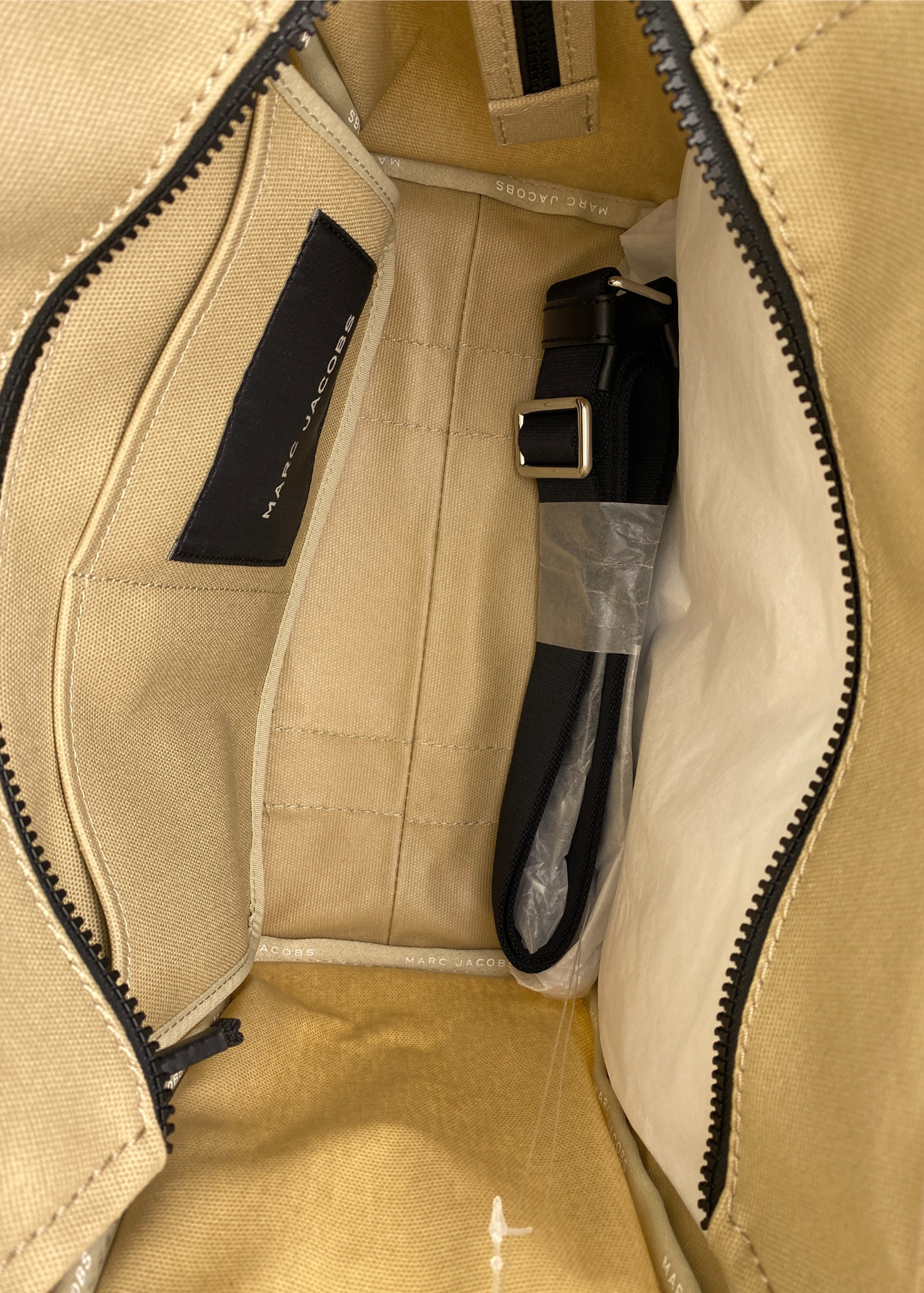 MARC JACOBS (BNWT) 'The Medium Tote Bag' W Crossbody Strap