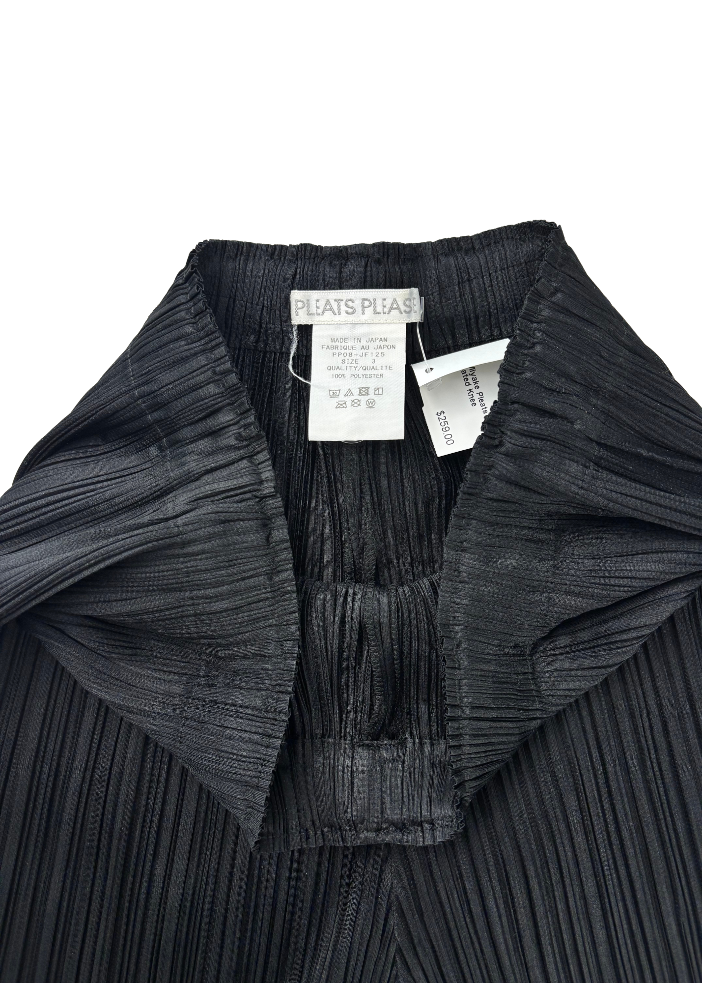 ISSEY MIYAKE PLEATS PLEASE Black Pleated Knee Length Shorts