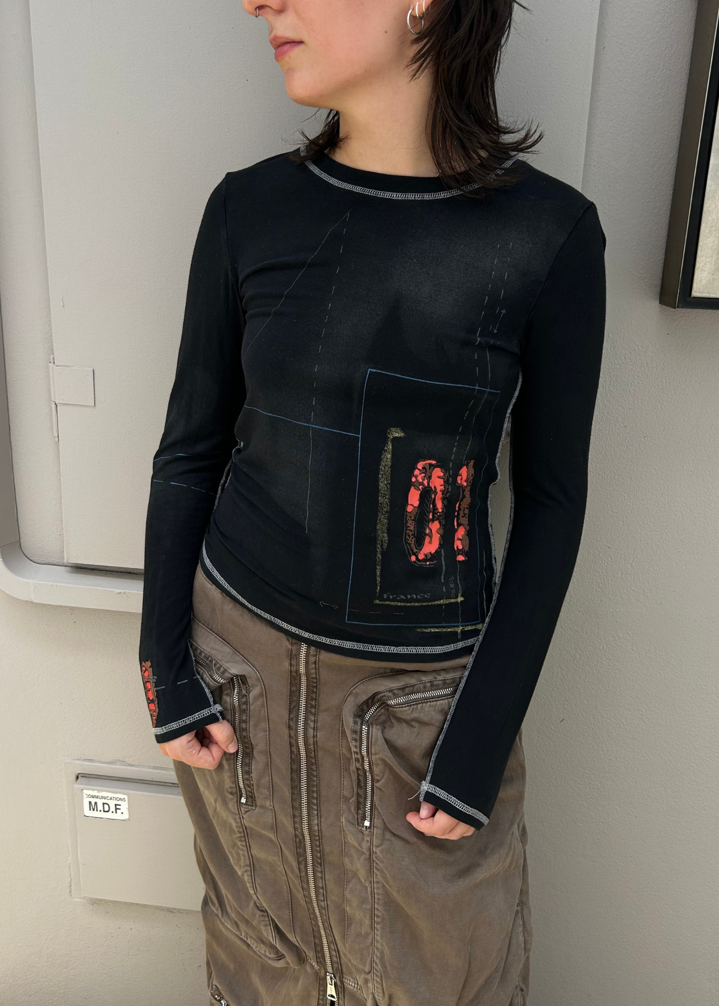 YOLMA FASHION Contrast Stitch Long Sleeve