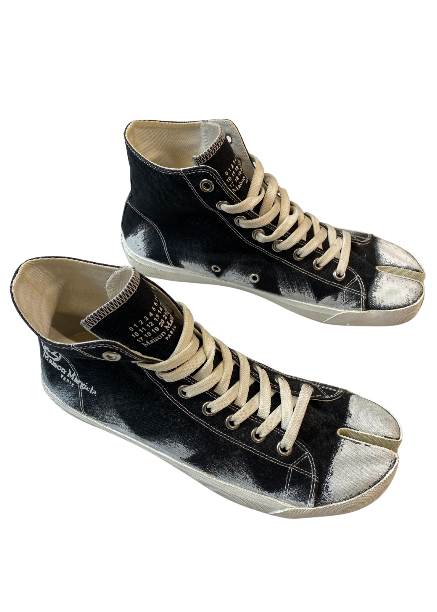 MAISON MARGIELA Canvas Painted High Top Tabi