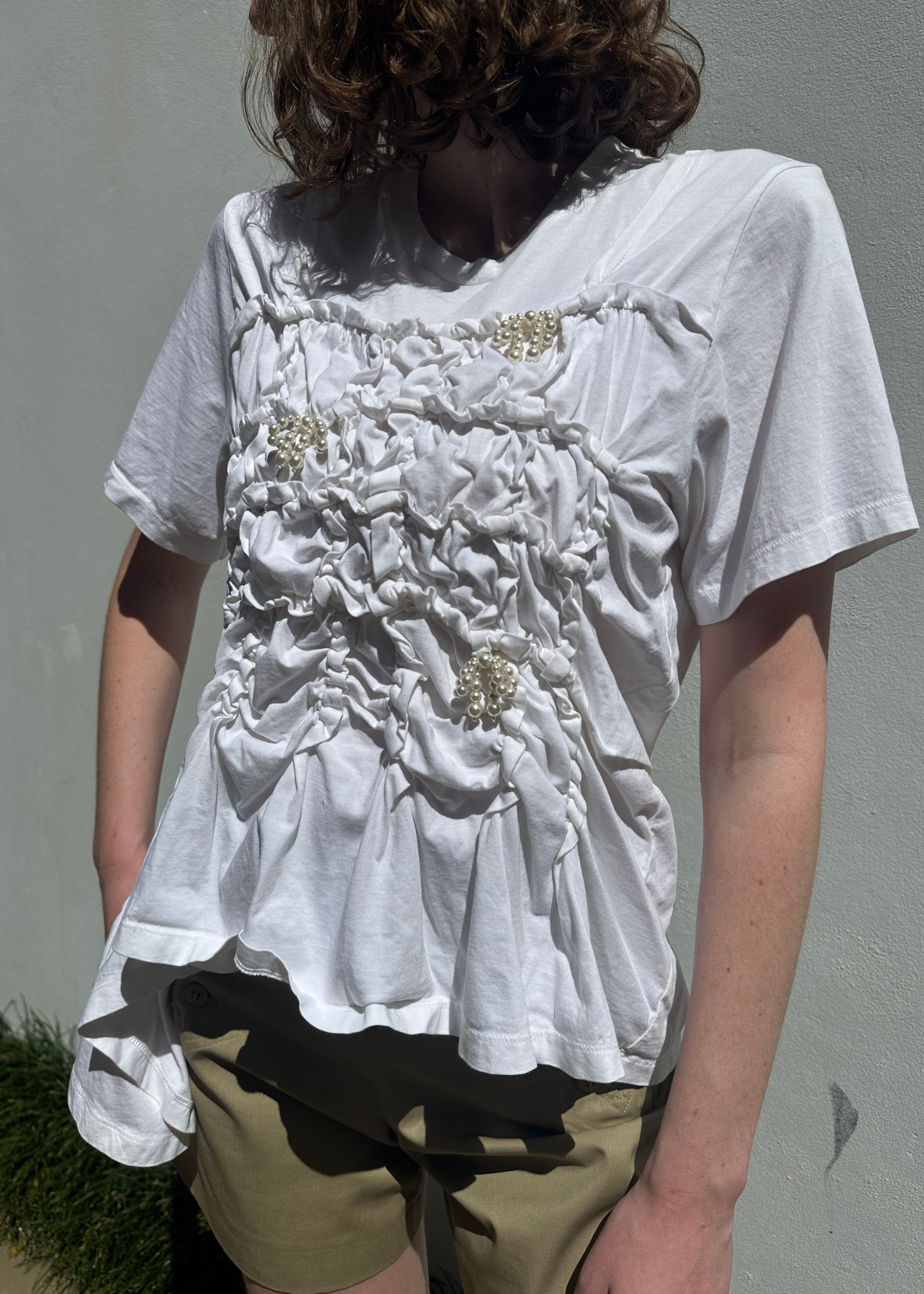 SIMONE ROCHA (AS IS) Pearl + Bows Cinched Asymmetrical T-Shirt