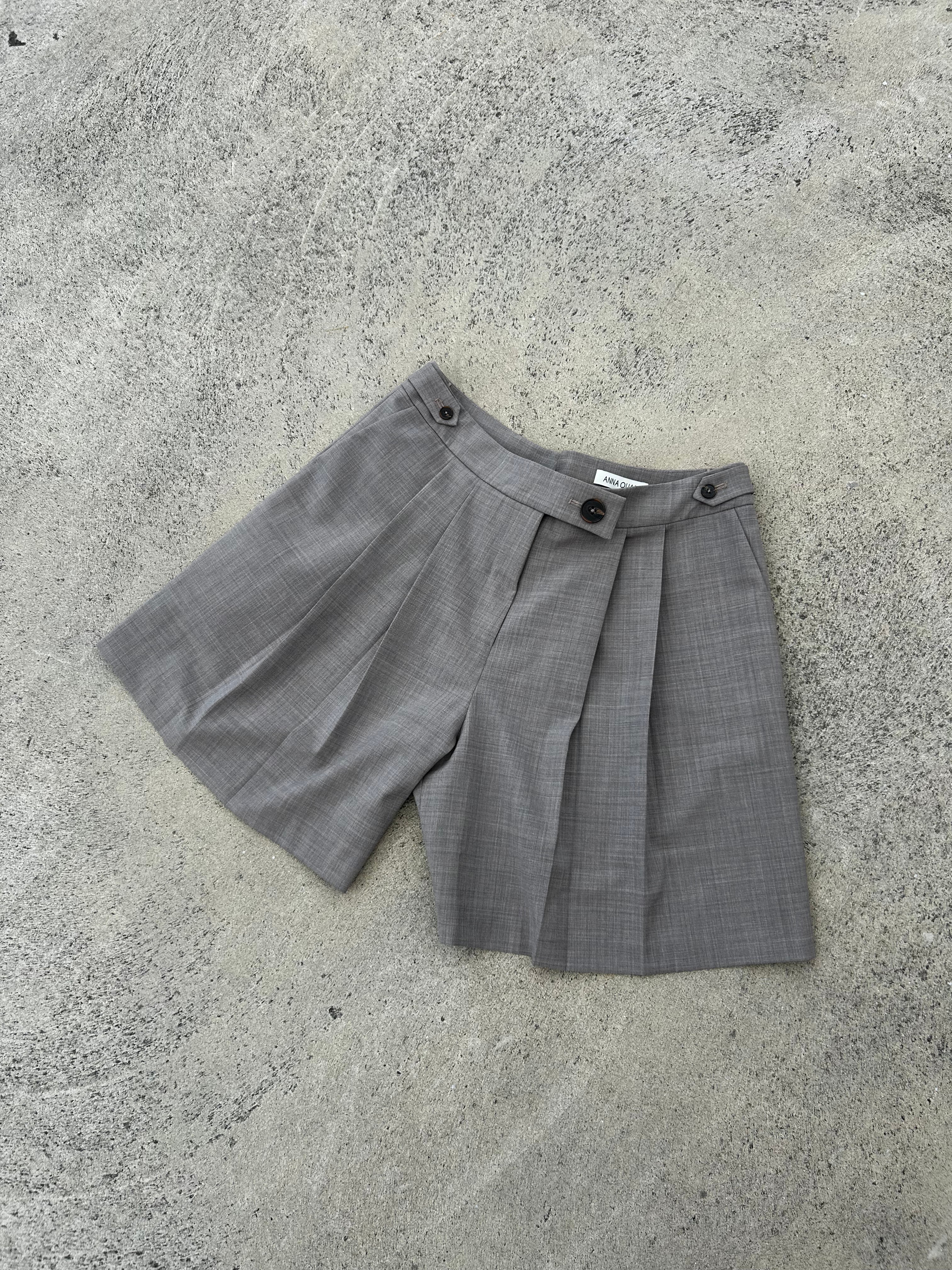 ANNA QUAN 'Vita' Taupe Wool Pleated Suiting Shorts