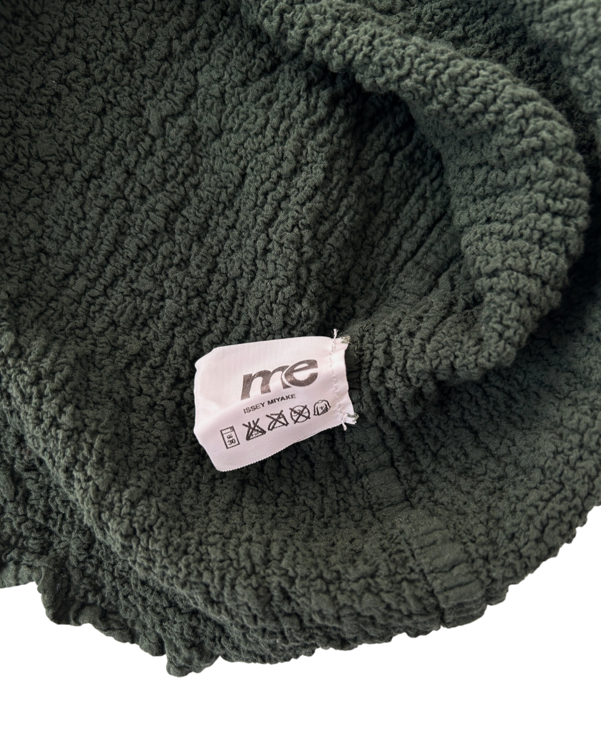 ISSEY MIYAKE ME Forest Green Cauliflower Tank